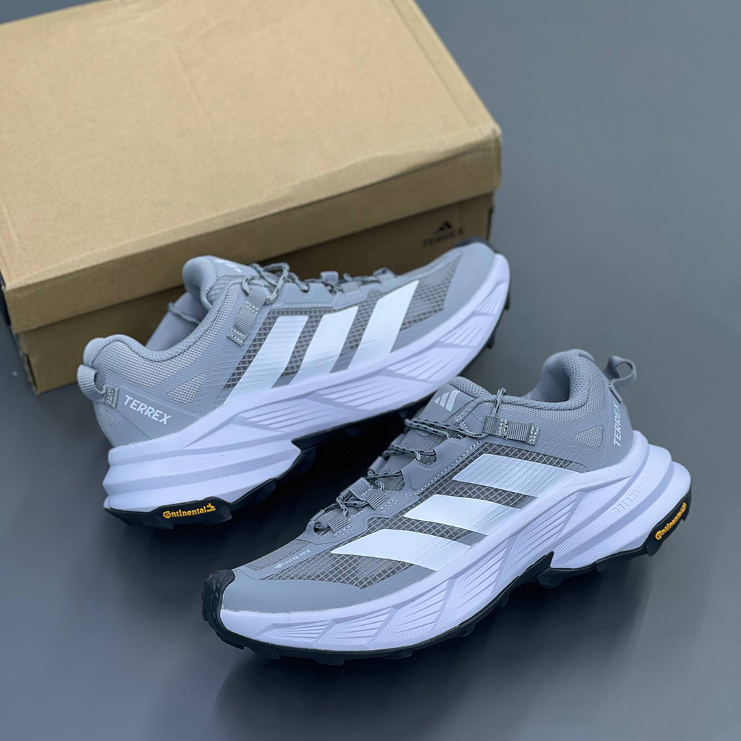 آدیداس ترکس فری‌هایکر اس‌ال گورتکس خاکستری سفید Terrex Freehiker SL GORE-TEX