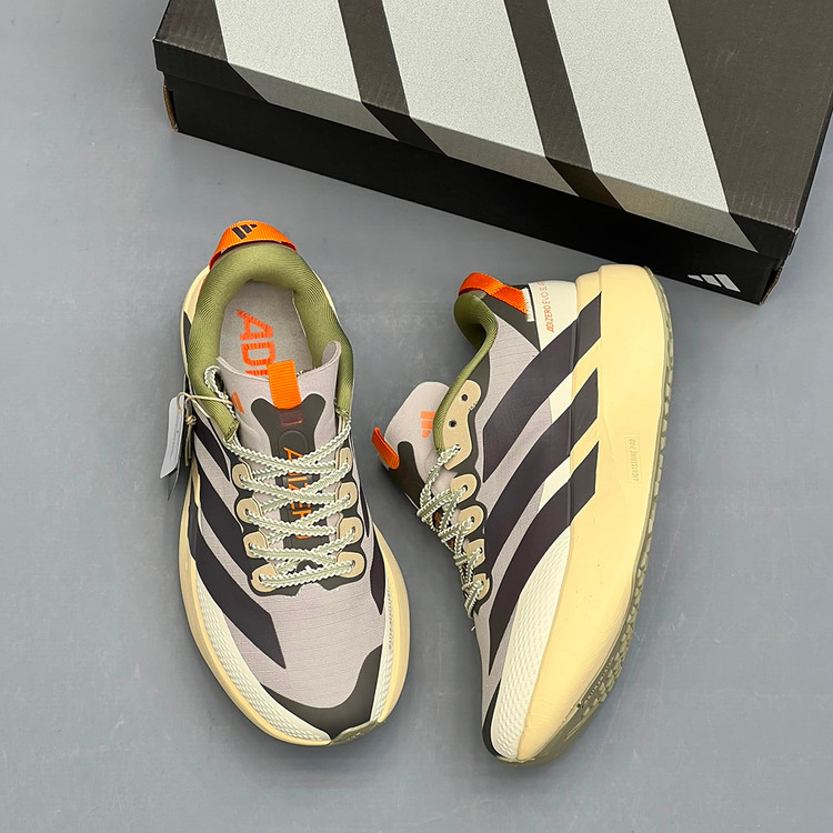 آدیداس آدیزیرو ایوو اسال ایتیآر کرم خاکستری زیتونی adidas Adizero Evo SL ATR