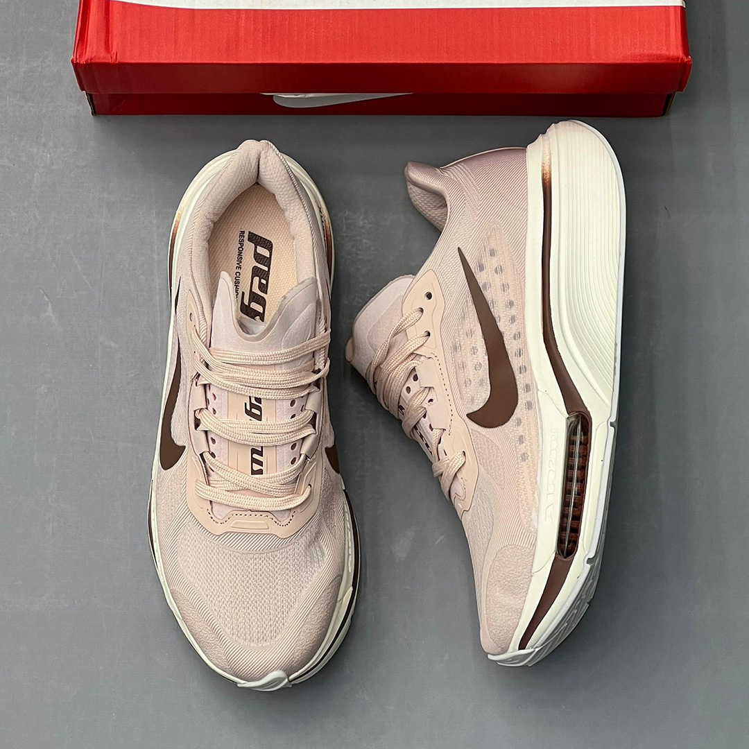 نایک پگاسوس پلاس صورتی کرم قهوهای Nike Pegasus Plus 2