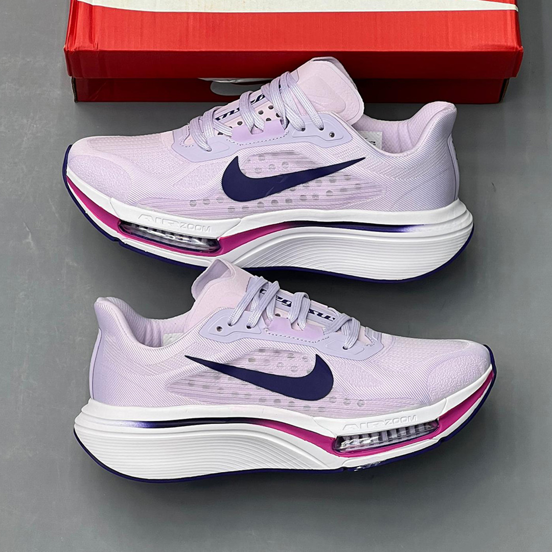 نایک پگاسوس پلاس یاسی سرمه‌ای سفید سرخابی Nike Pegasus Plus 2