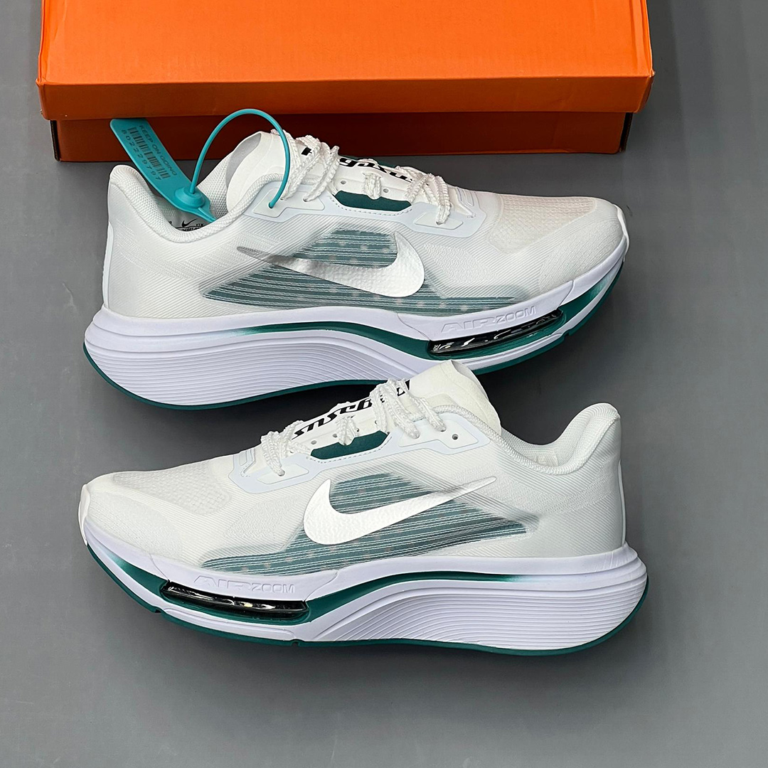 نایک پگاسوس پلاس سفید سبز Nike Pegasus Plus 2