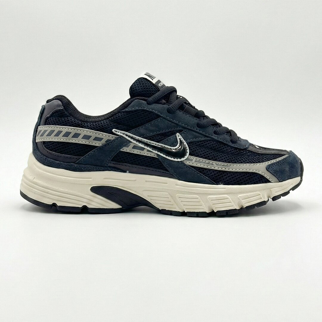 نایک اینیشیتور سرمه‌ای تیره مشکی Nike Initiator Midnight Navy & Sail