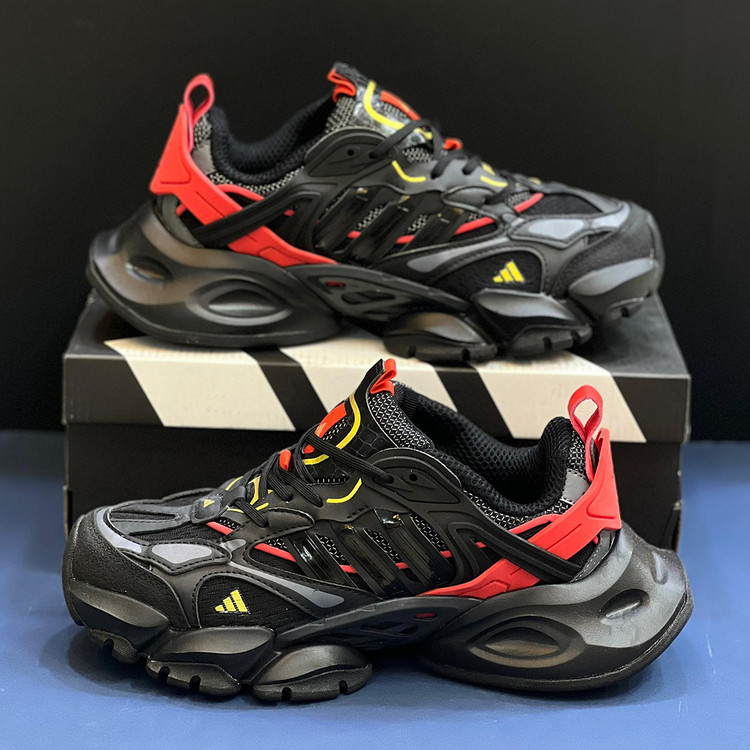 آدیداس رانر اکس ال جی دیلاکس مشکی قرمز طلایی adidas XLG Runner Deluxe Black Gold Metallic Red