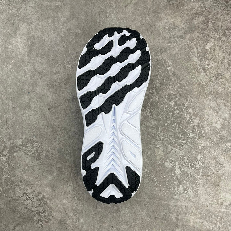 کفش هوکا کلیفتون 8 مشکی سفید Hoka Clifton 8