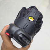 نایک تی ان ایرمکس پلاس مشکی قرمز آتشین Nike TN Air Max Plus