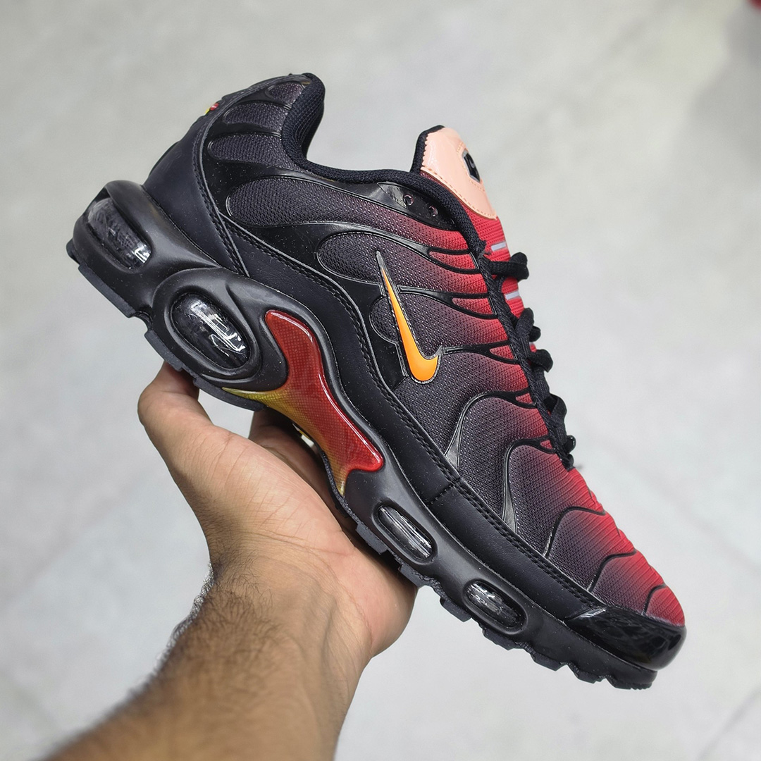 نایک تی ان ایرمکس پلاس مشکی قرمز آتشین Nike TN Air Max Plus