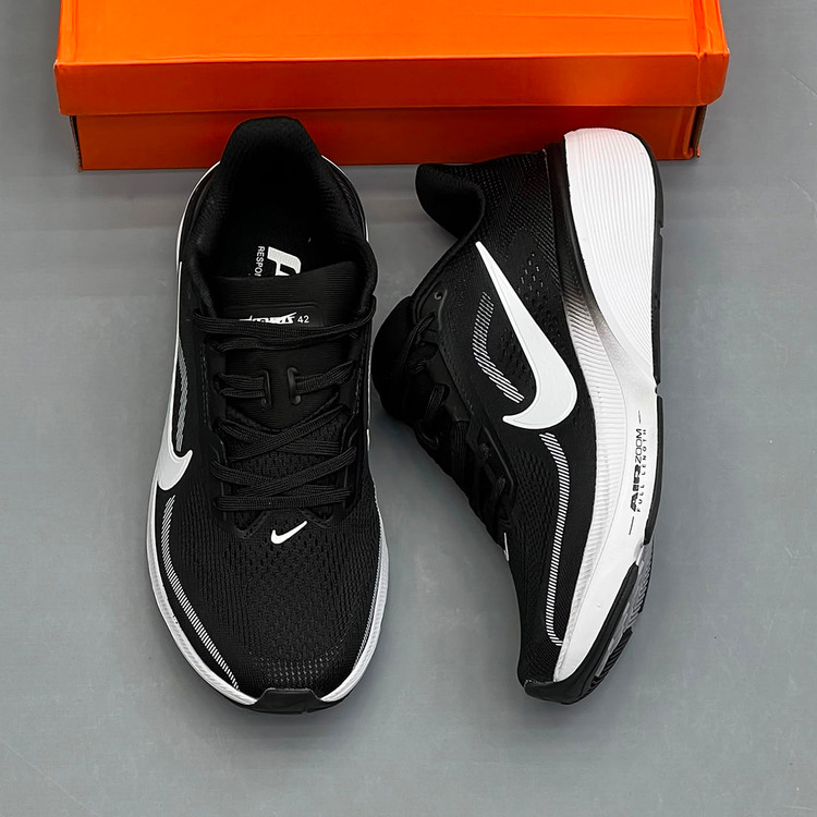 نایک ایر زوم پگاسوس مشکی سفید Nike Air Zoom Pegasus 42