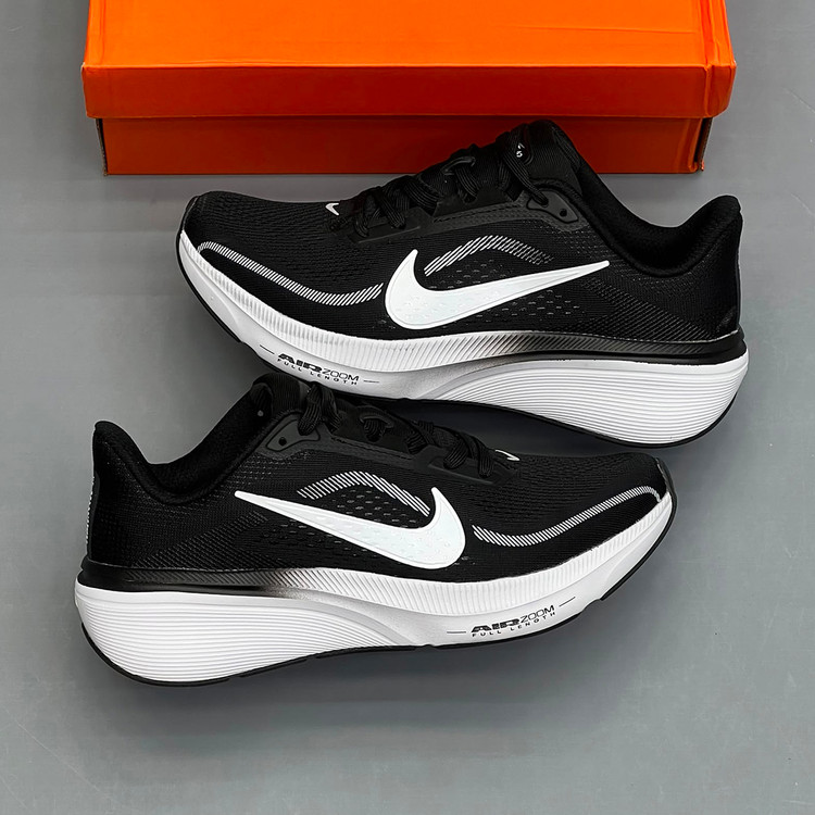 نایک ایر زوم پگاسوس مشکی سفید Nike Air Zoom Pegasus 42