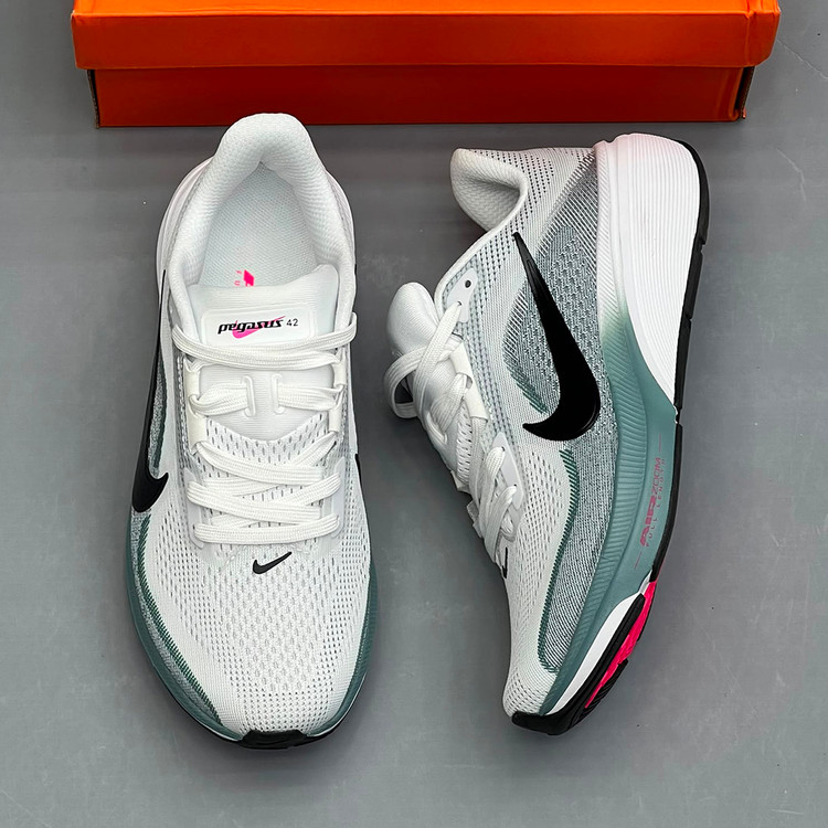 نایک ایر زوم پگاسوس خاکستری سبز Nike Air Zoom Pegasus 42